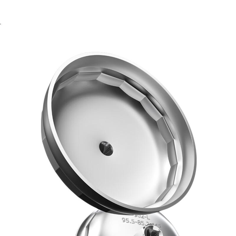 White Image 3