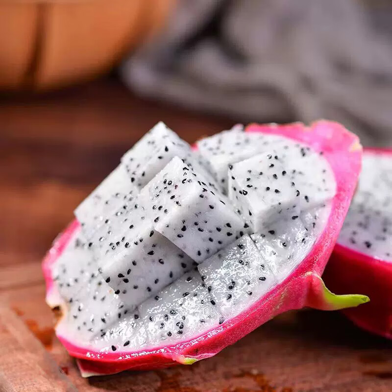 京鲜生越南火龙果 红心3个+白心3个共6个单果600g+水果源头直发一件包邮