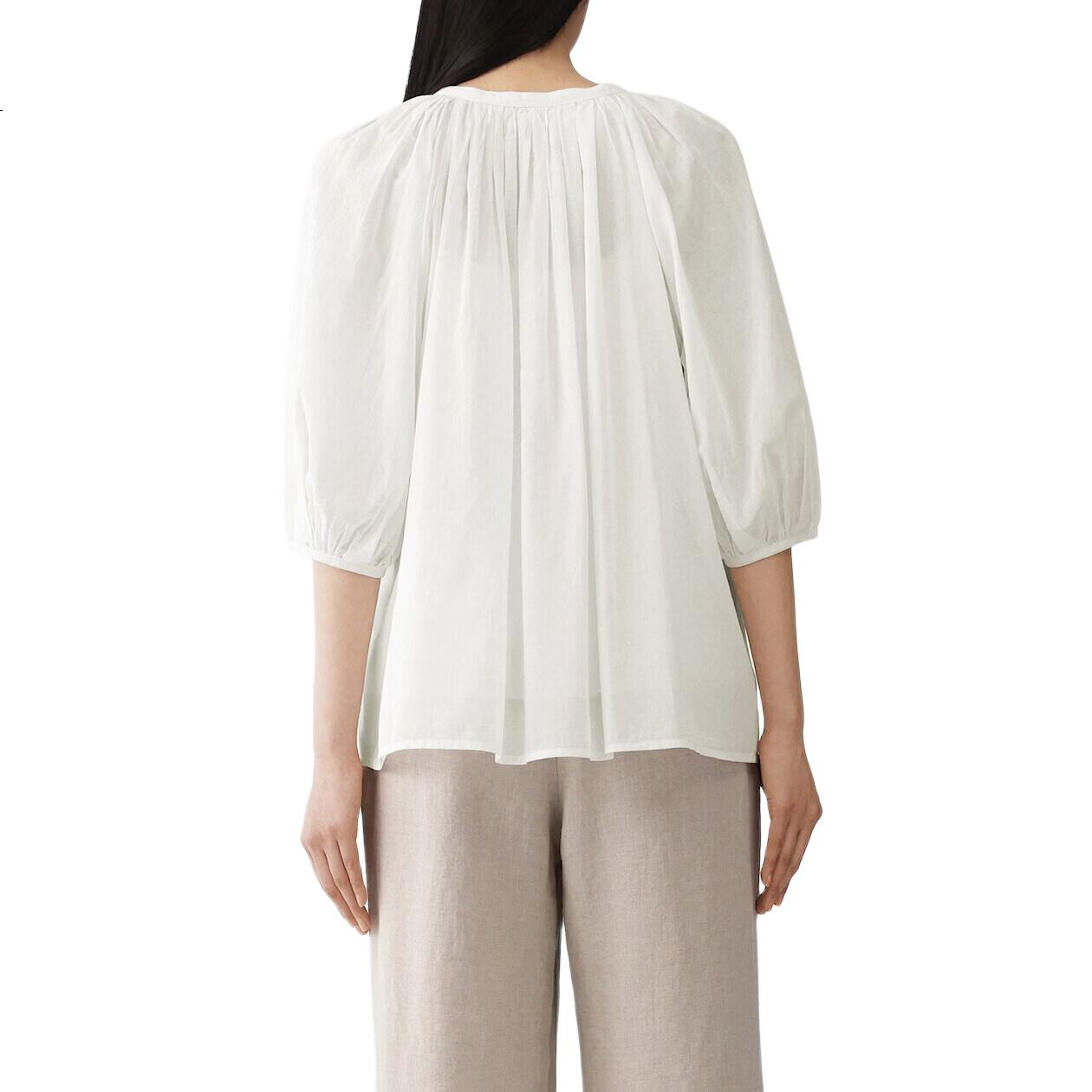White Image 2