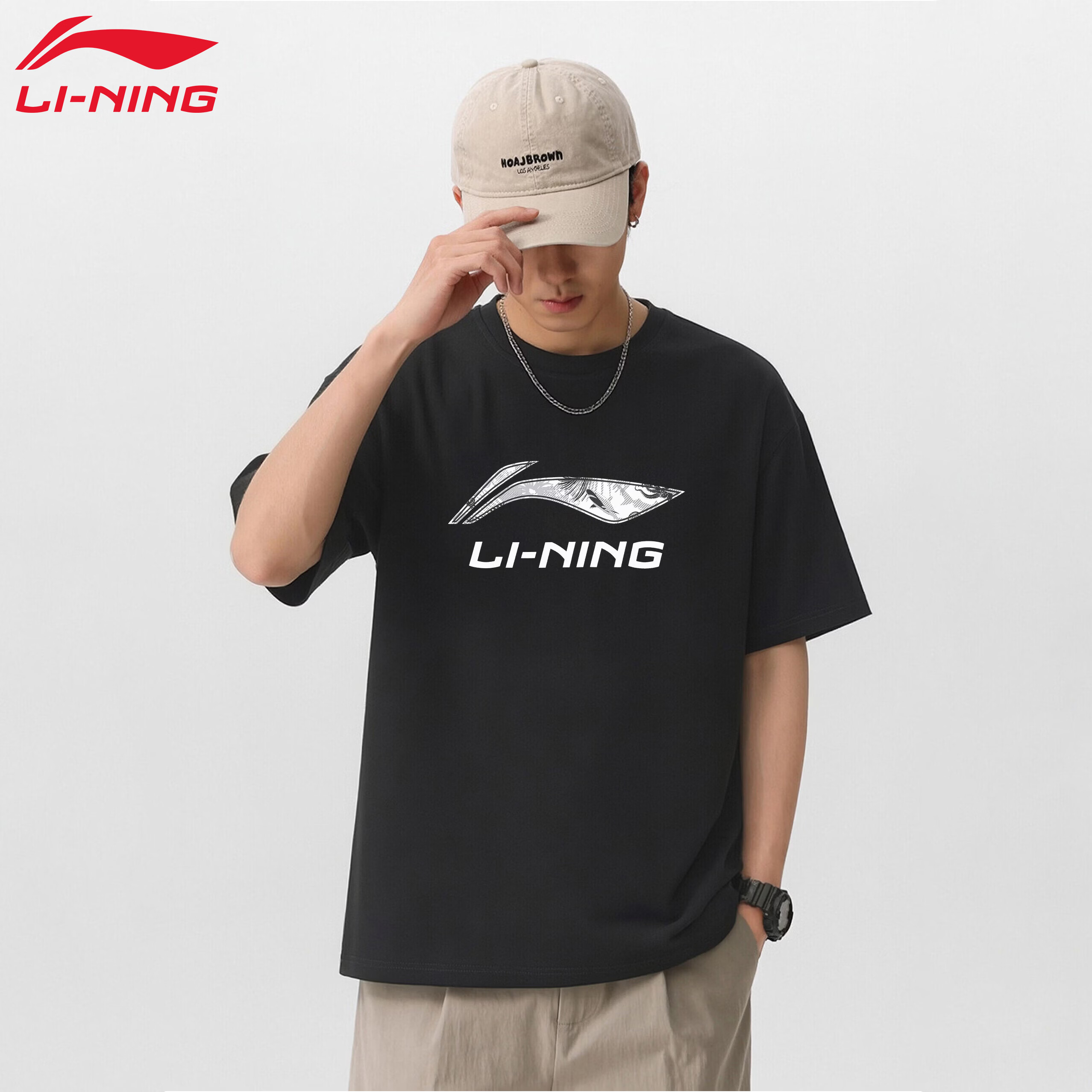 LI-NING Men's Short Sleeve T-Shirt Sports Tee Comfortable Breathable Crew Neck Fashion Classic Loose Casual Top