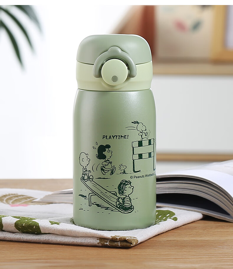 SNOOPY Insulated Mug, Small Capacity, 316 Stainless Steel, Mini Straw Pocket Cup, Compact Portable Water Bottle for Students, Men And Wome 21