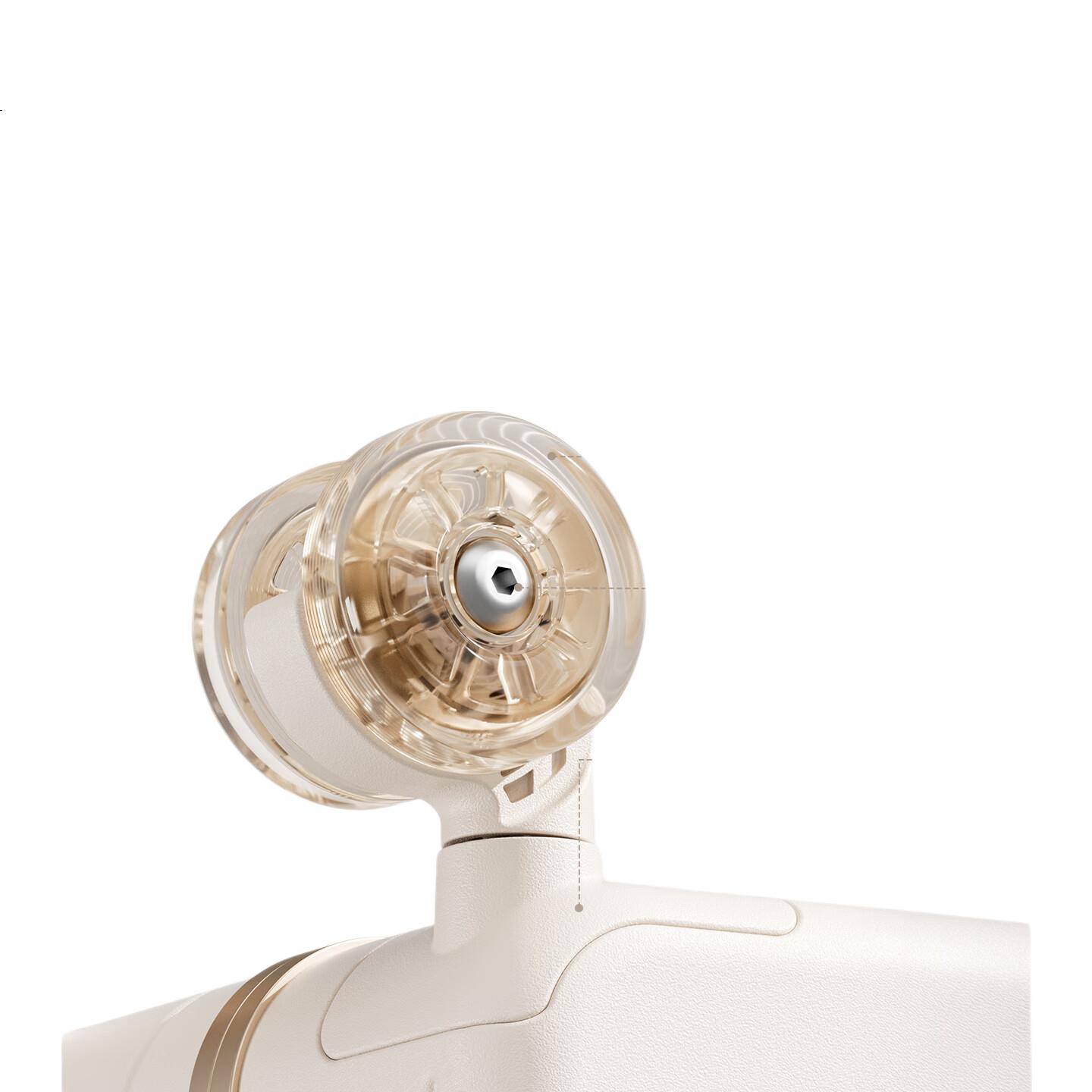 White Image 3