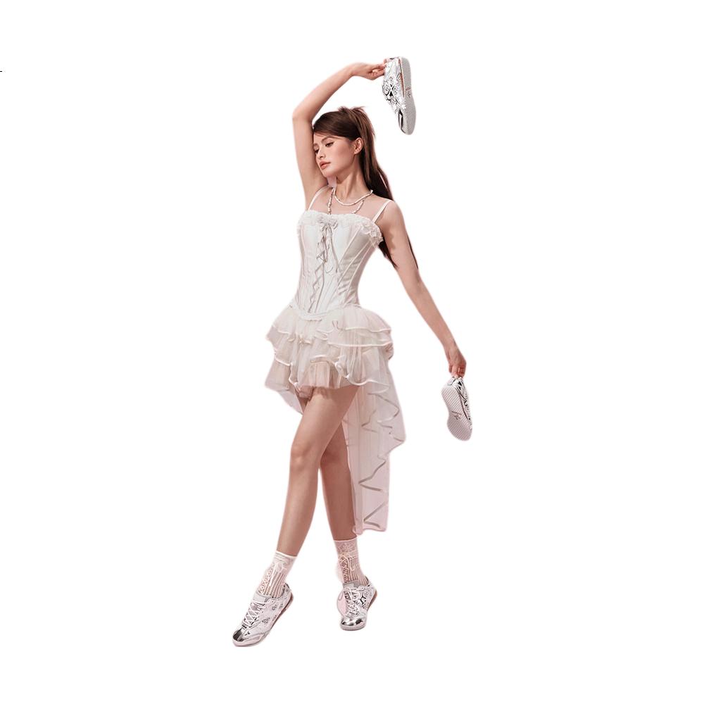 White Image 3