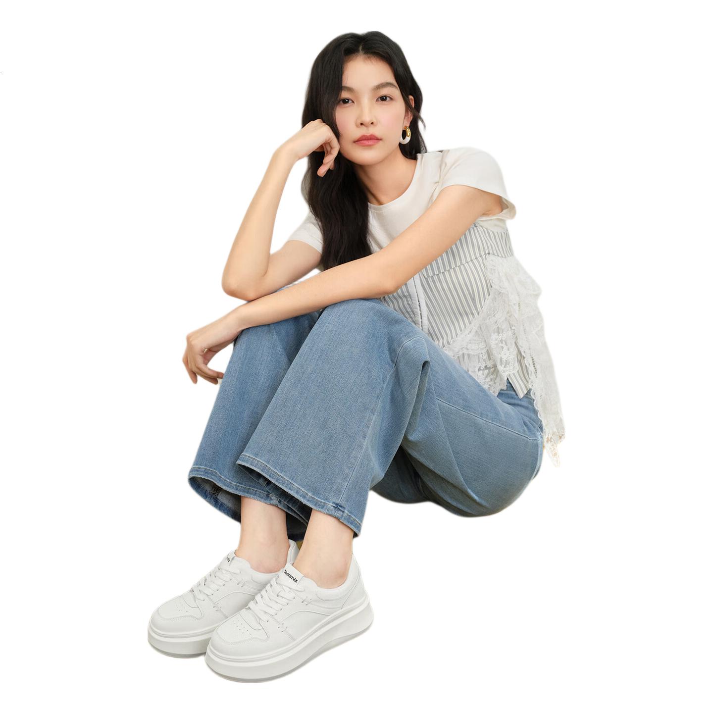 White Image 2