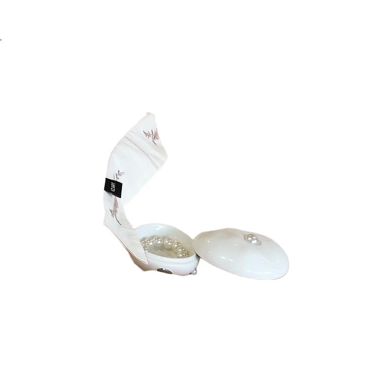 White Image 3