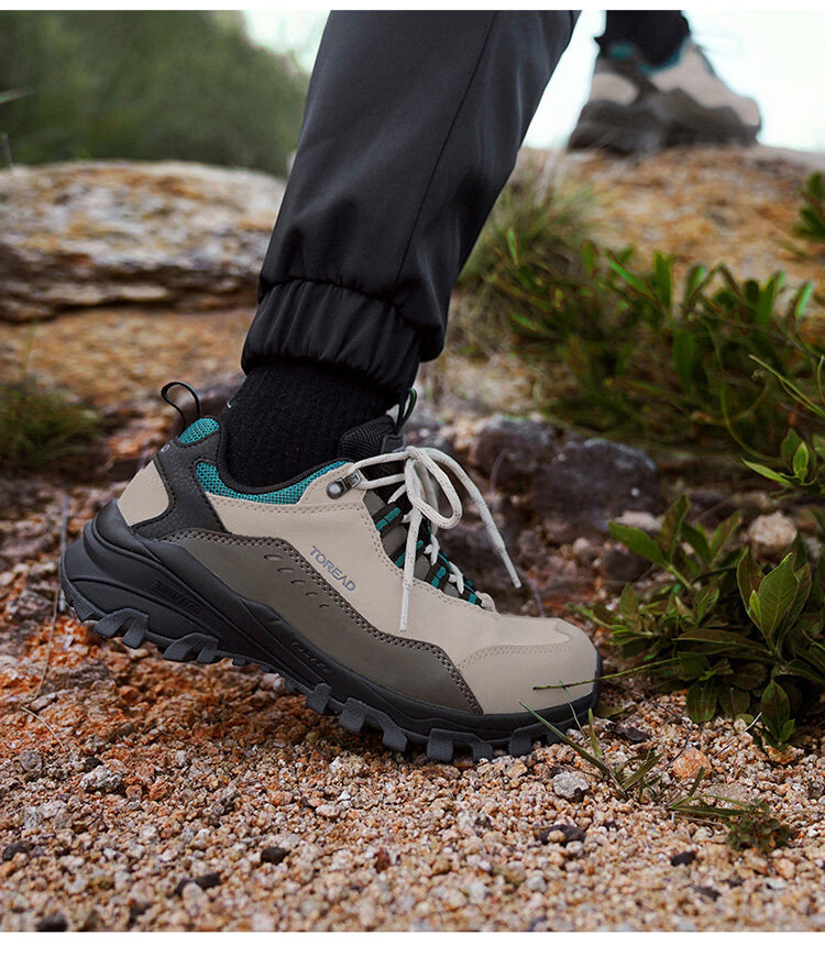 Toread Expedition Hiking Shoes Ultra-Light Mountaineering Shoes Outdoor Water-Repellent Non-Slip Sports Shoes Beige/Gray Women Size 38 23