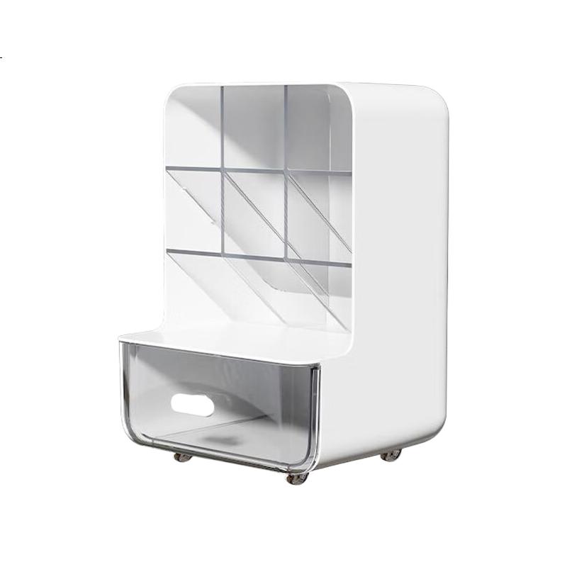 White Image 3