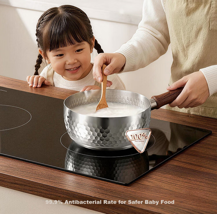 Carrot Pure Titanium Baby Milk Pot Non-Coated Yukihira Pot Infant Small Milk Pot Soup Pot Instant Noodle Pot Integrated 22cm 7