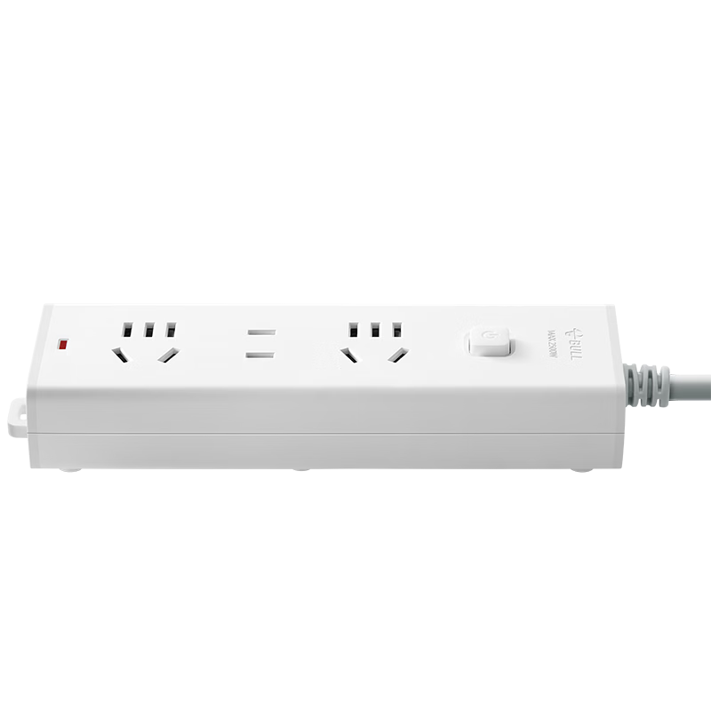 BULL Power Strip / Extension Cord / Power Bar / Surge Protector, 3 Outlets with Master Switch, 1.8 Meters Long