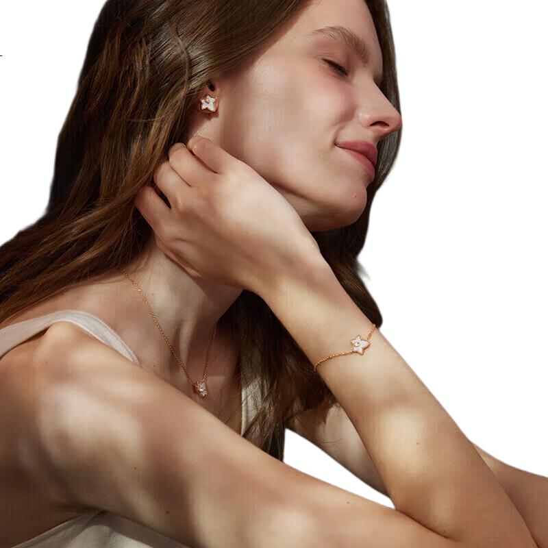 White Image 2