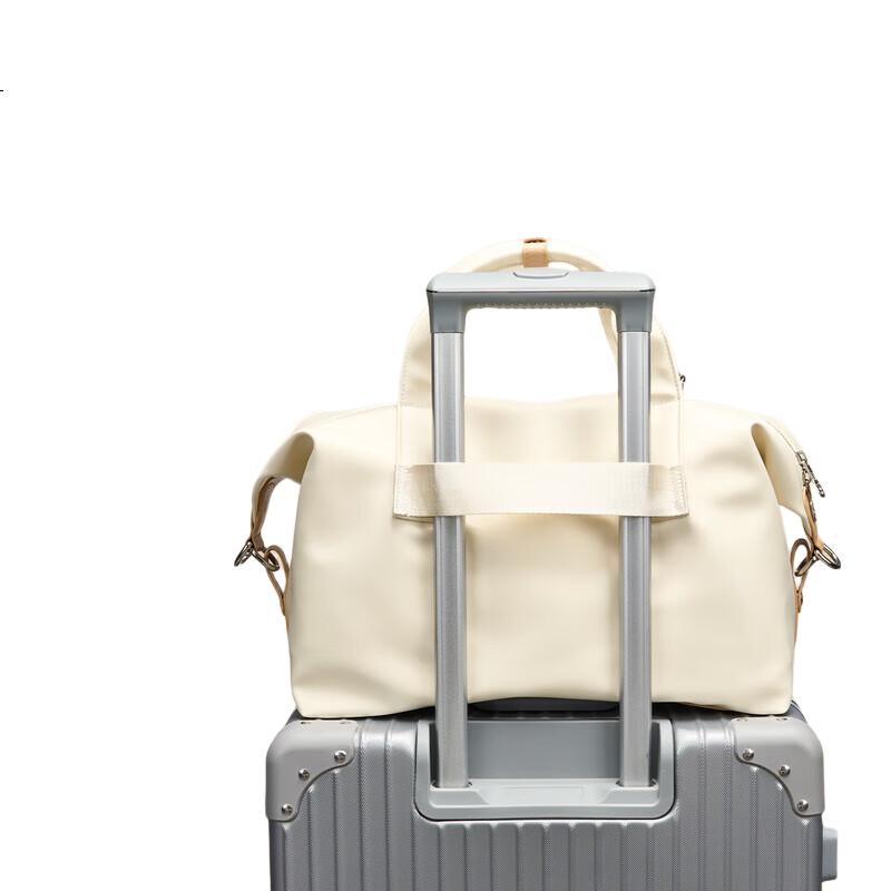 White Image 3