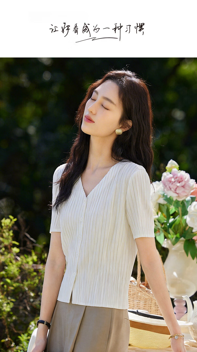 Demana Minimalist Urban Summer Commuter Wrinkled V-Neck Slim Fit Short Sleeve Slimming Petite Women's Jacket 1