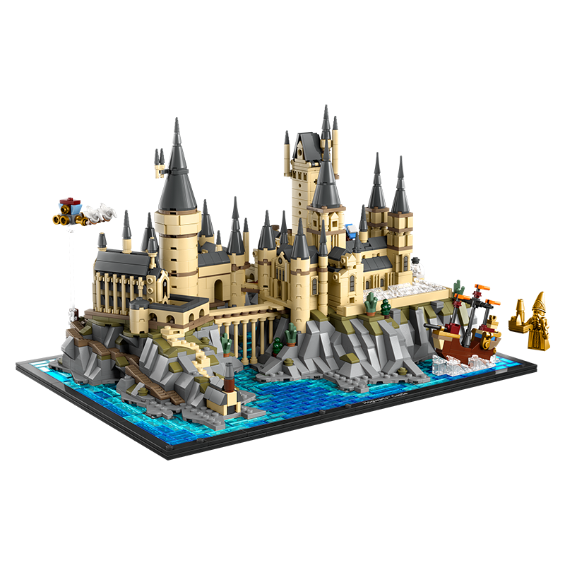 LEGO Harry Potter 76419 Hogwarts Castle and Courtyard Building Blocks Toy Birthday Gift for Boys and Girls