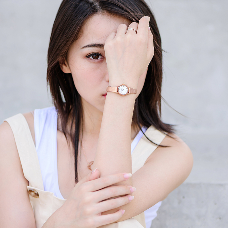 CITIZEN Watch for Women, Japanese And Korean Style, Kii Series, Eco-Drive, White Dial, Steel Band, Student Gift for Girlfriend, EG2992-51A
