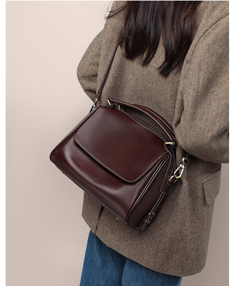 YUYULA Leather Handbag, Women's Crossbody Tote Bag, Large Capacity Brand Shoulder Bag, Practical Birthday And Mother's Day Gift for Mom 1