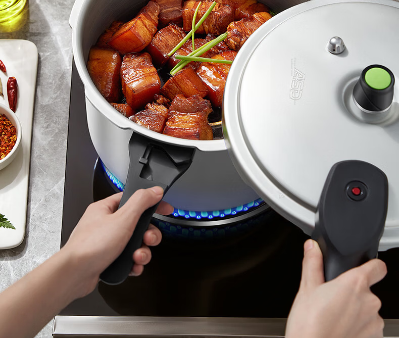 ASD High-Pressure Cooker, Aluminum Alloy Explosion-Proof, Six Safety Features, 6.7L Pressure Cooker, Compatible with Gas And Induction Stoves, YL24S3WG 21
