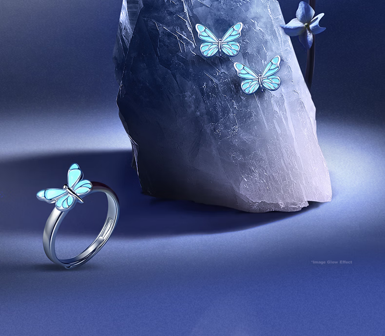 FanciFanci Butterfly Glow Necklace Light-Up Butterfly Silver Pendant Women's Luxury Birthday Gift for Girls 2