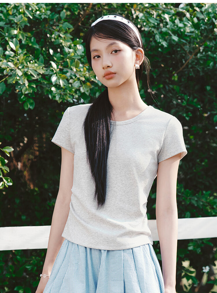 Semir Chen Duling Women's Short Sleeve T-Shirt Summer 2026 Crop Top Round Neck Slim Fit V-Neck Inner Wear 109326100003 27