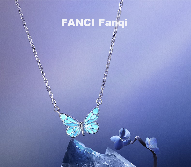 FanciFanci Butterfly Glow Necklace Light-Up Butterfly Silver Pendant Women's Luxury Birthday Gift for Girls 1