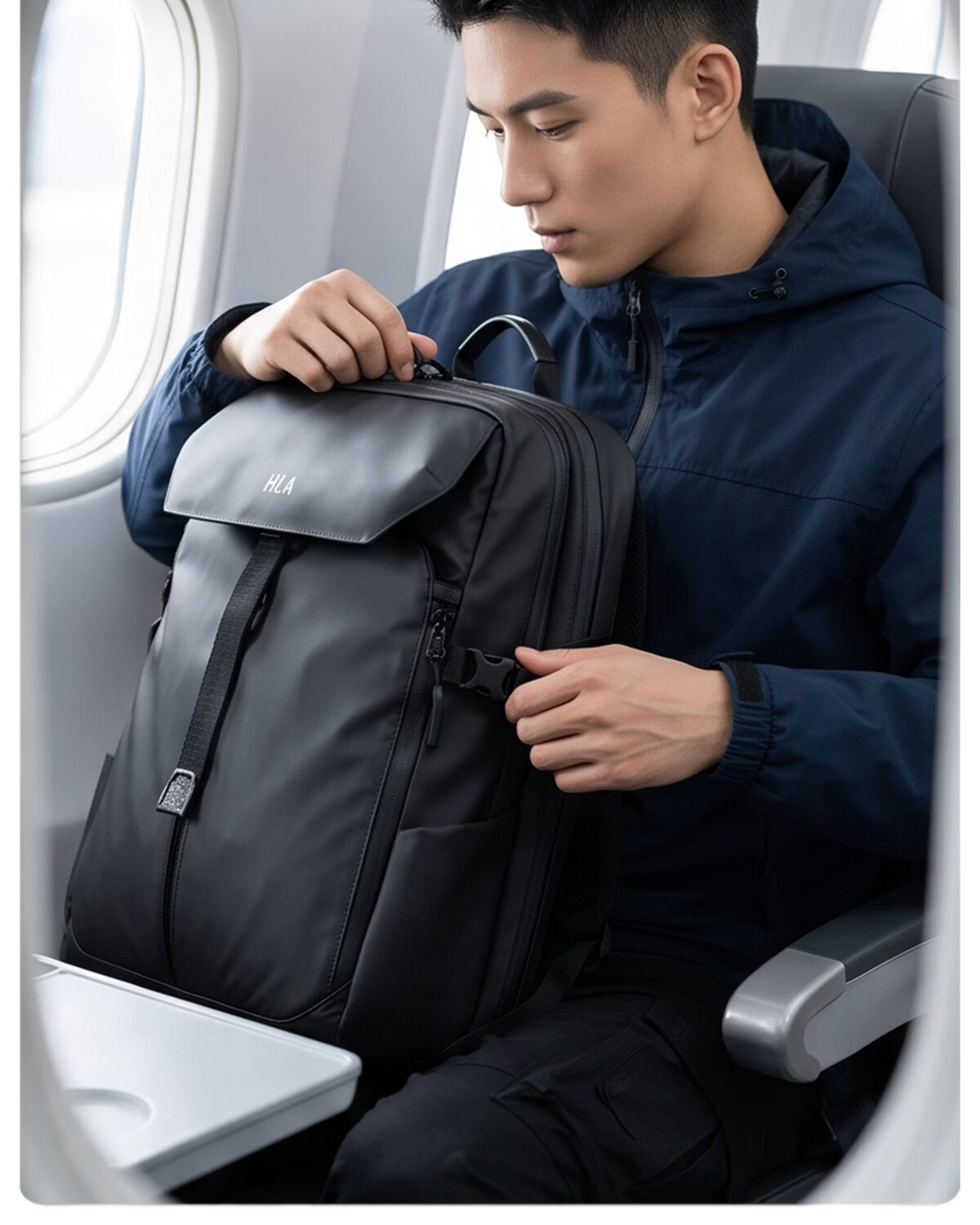 HLA Men's Backpack Business Travel Commuter Large Capacity Laptop Bag Sports Bag 2026 New Model 5