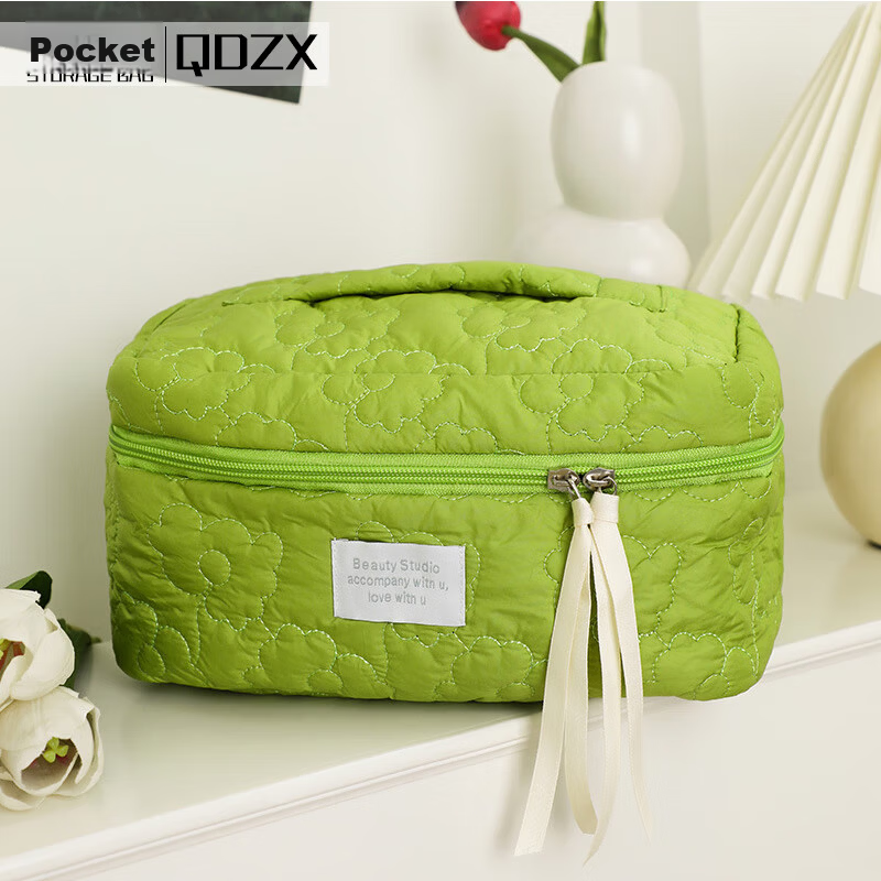 QDZX Cloud Makeup Bag Large Capacity Portable High-End Women's Toiletry Travel Bag 087