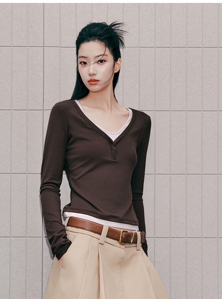 Semir Women's Long Sleeve T-Shirt 26 Autumn Short Slim Fit V-Neck Color Block Faux Two-Piece Top 109526101006 29
