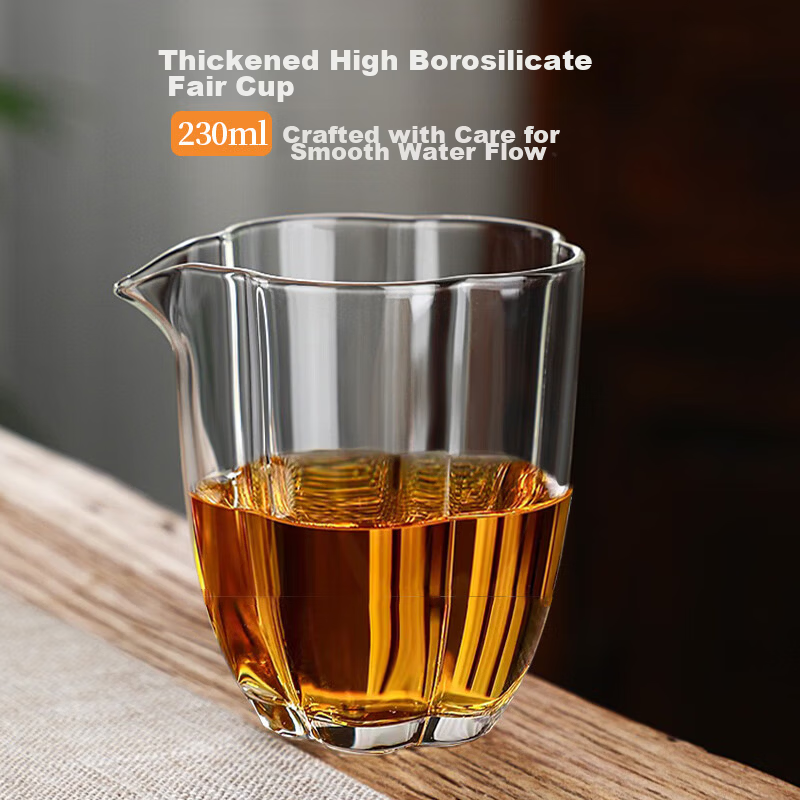 Edo Glass Fair Cup [230ml] Japanese Style Petal High Borosilicate Heat-Resistant Glass Tea Server