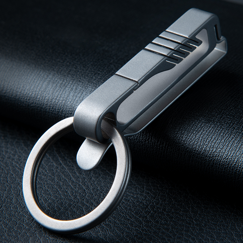 YORA Titanium Alloy Belt Clip Keychain, Leather Belt Buckle, Men's Waist-Hanging Belt Clip, Men's Sports Pants Car Key Ring Pendant