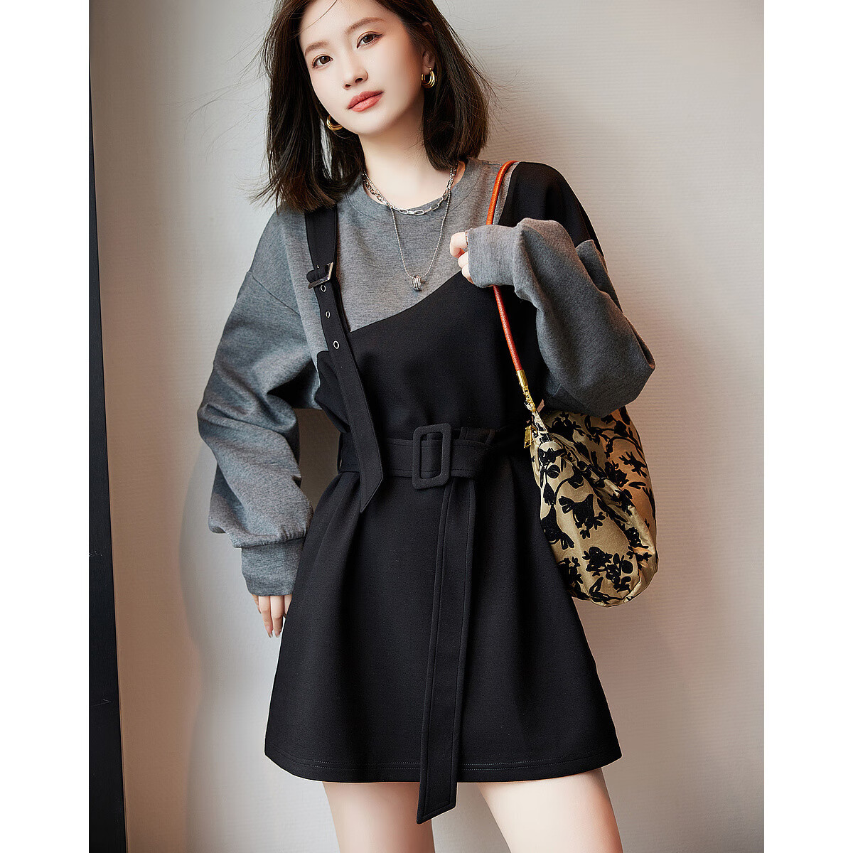 Dme [Modern Color Block Sweatshirt], Autumn Round Neck Casual Long Sleeve Straight Sweatshirt, Women's Top