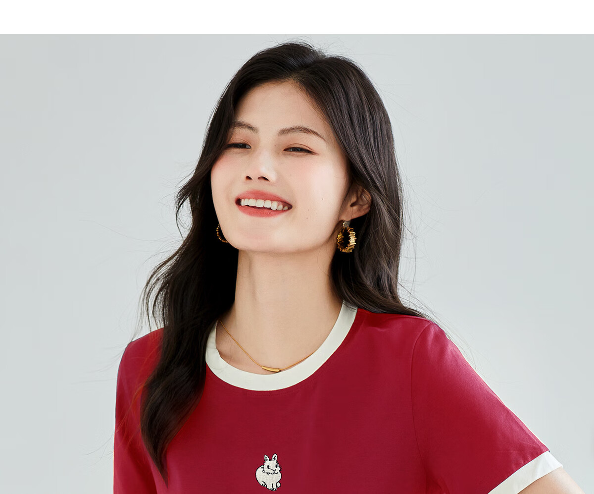Taxiang Long-Sleeve T-Shirt for Women, Fashionable Small V-Neck Contrasting Color Spliced Top, Versatile Spring And Autumn Wear, Base Layer Shirt T143T2033 15