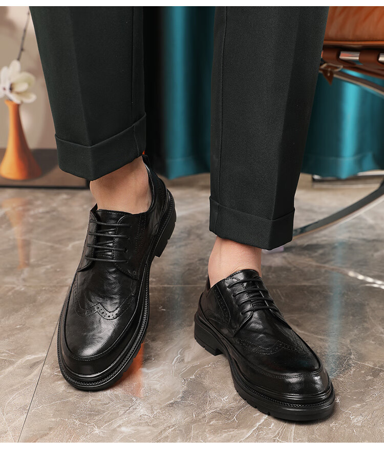 Poitulas Men's Low-Top Lace-Up Shoes with Hand-Grab Texture, Business Casual Shoes, British Brogue Wedding Shoes, 2996 Black, Size 39 14