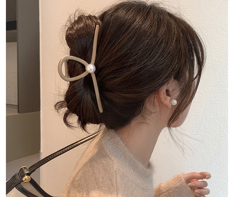 Xiangwan Hair Clip, Large Hair Claw, Matte Hair Grip, Elegant Feel, Thick Hair, Pearl Shark Clip for Wome 1