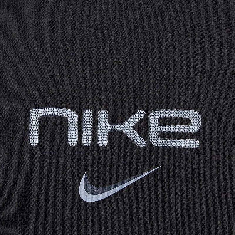 NIKE S...