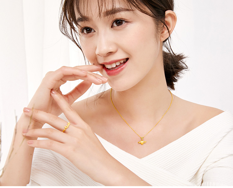 乐灵乐灵珠宝黄金项链女3d硬金爱心天使心形吊坠足金999挂坠天使之翼