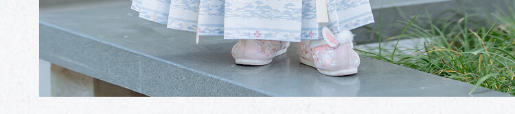 Qibo Girls' New Year Outfit, Winter Children's Hanfu, 2026 New Style Ming Dynasty Greeting Costume, Moon White Star, Size 100 21