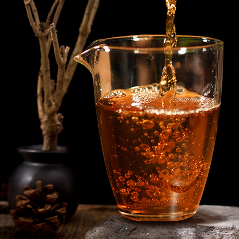 一杯香茶叶红茶金骏眉武夷山特级100g新茶礼盒装高档送礼自己喝古树