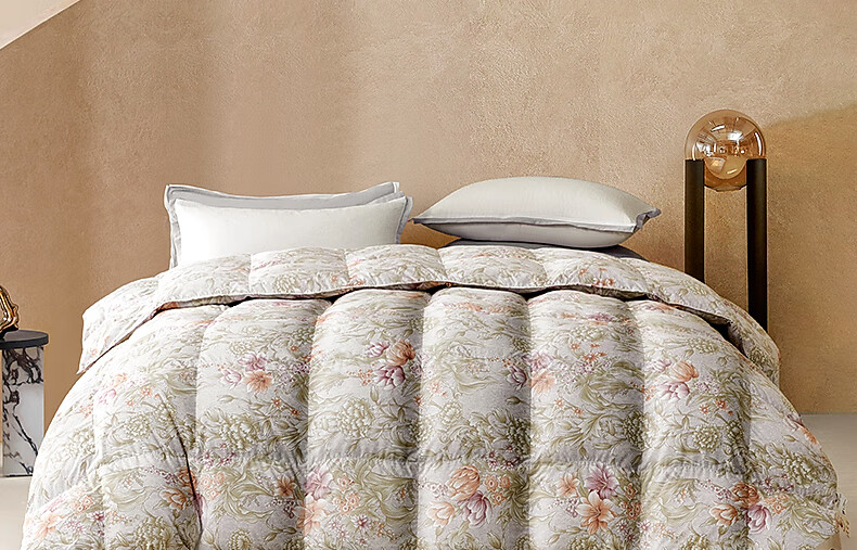 Shuixingjiafang down Comforter, 90% White Duck Down, Winter And Spring Quilt, Double Size Duvet, 220x240cm, Approximately 4.1 Ji 1