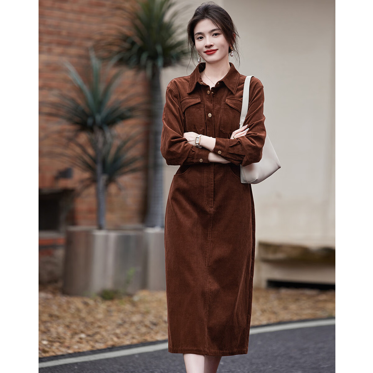 Dme Autumn Commuter Retro Hong Kong Style Corduroy Pleated Waist-Cinching Shirt Dress for Women, Rust Red, M