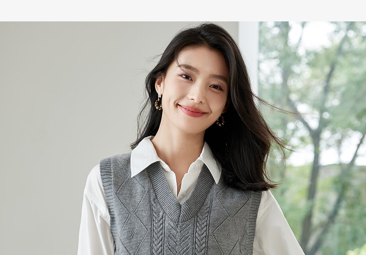 Chushen Spring And Autumn Knitted Vest for Women, Wilderness Maillard Vintage V-Neck Tank Top, Layered Sweater S143Z5005 3