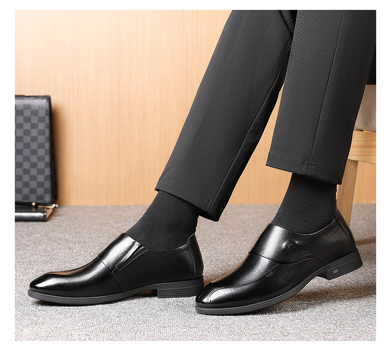 LAORENTOU Men's Leather Shoes, Casual Shoes for Spring And Autumn, Top-Grain Cowhide Business Formal Shoes, Slip-On British Style Men's Shoes, LA12276, Black, Size 44 11