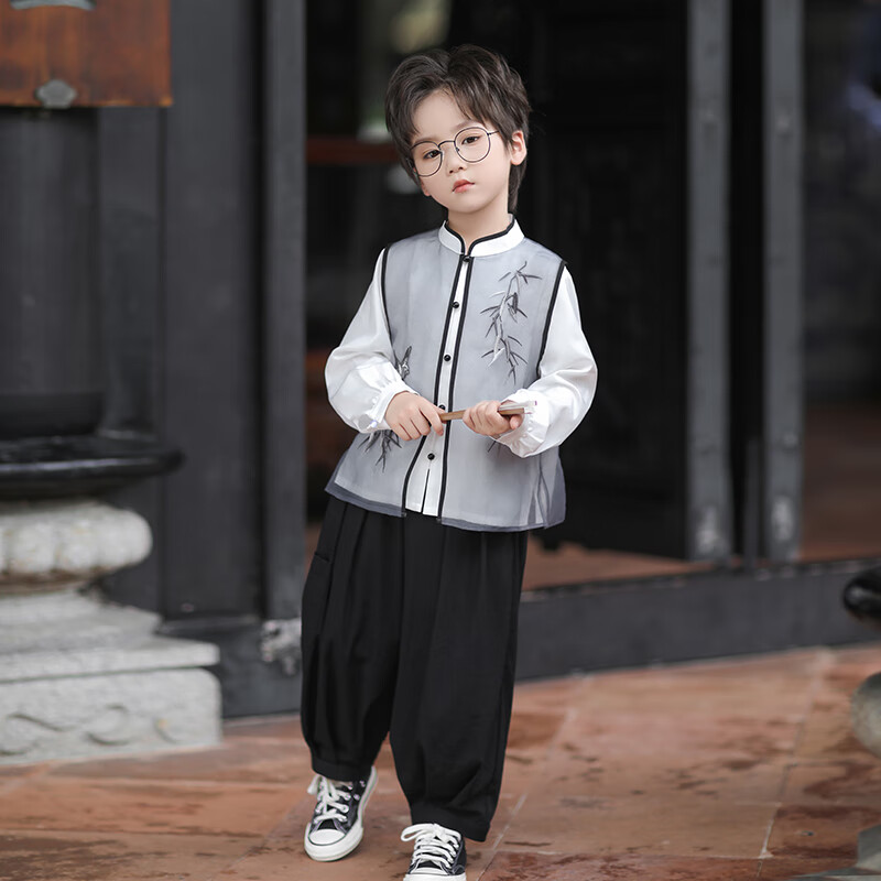 Qibo Boys' Hanfu, New Autumn Style, Neo-Chinese National Costume for Children's Performance, Bamboo Shadow Long Sleeve (Top Only), Size 130