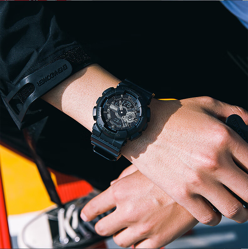 MAX-G Sports Watch for Men And Teenagers, Multi-Functional Luminous Dual Display Electronic Watch for Middle School, High School Students And Young Adults, Back to School 11