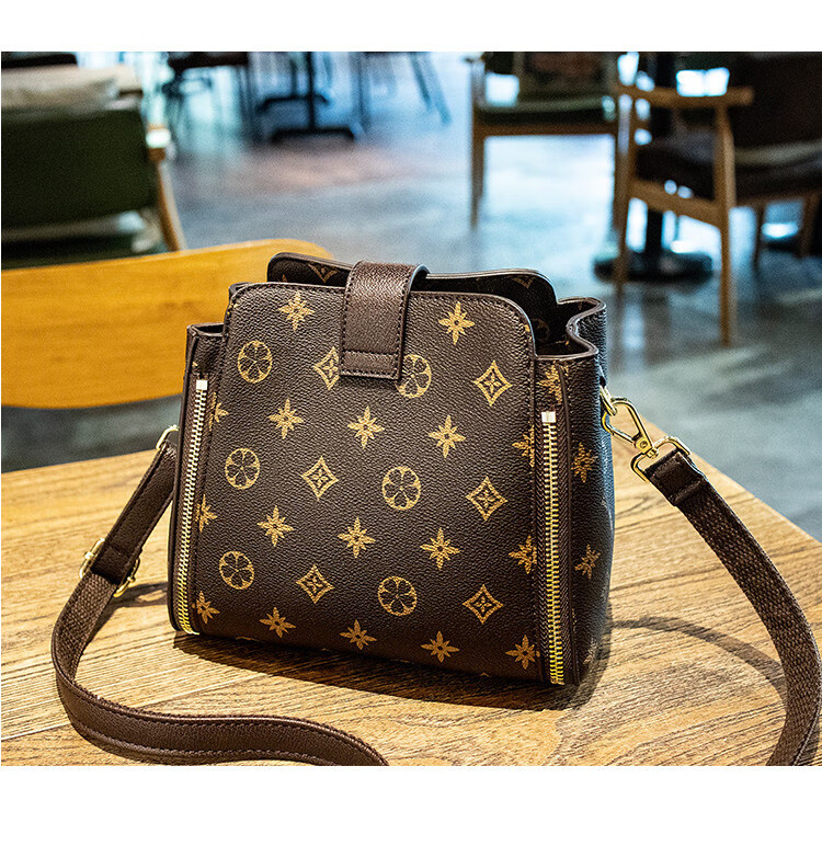 Aiqinghai Handbag, Women's Bucket Bag, Crossbody Shoulder Bag, Large Capacity, Light Luxury Brand, Birthday And Mother's Day Gift, Practical Present for Mom 24