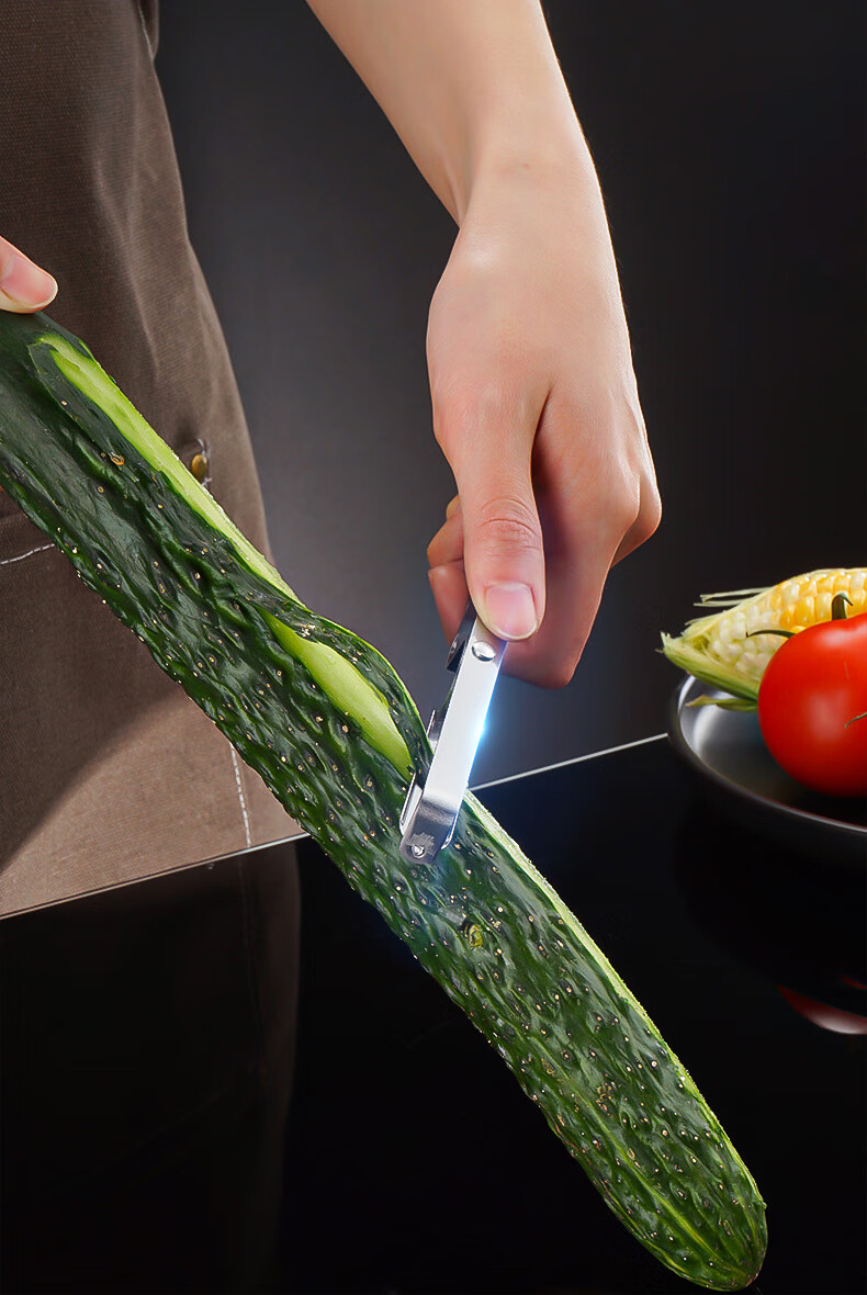 Guangyi Fruit Knife Peeler, Multi-Functional Household Peeling Tool, Peeler And Slicer, Bottle Opener, Green GY1351 1