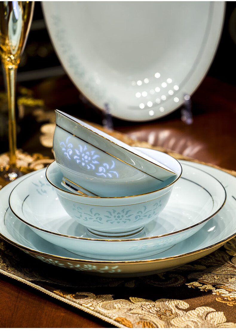 Guanpo New Gold-Rimmed Jingdezhen Underglaze Celadon Porcelain Delicate Bowl And Plate Set, Bone China Tableware Set for Home Use, Gift-Giving 19