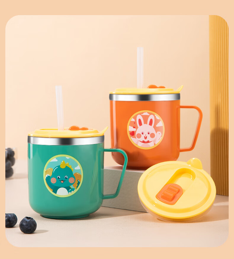 COOKSS Children's Water Cup Milk Cup 316 Stainless Steel Training Cup for Babies 1-3 Years Old with Straw And Scale Markings Gree 17