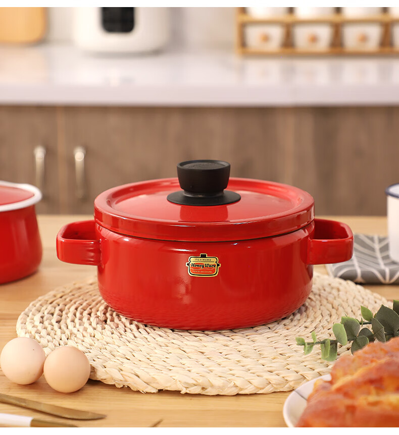 FUJIHORO Japanese Enamel Pot with Flat Bottom And Double Handles, Iron Pot for Stewing And Braising, Shushi Pot, Red, 20cm, 3L 4