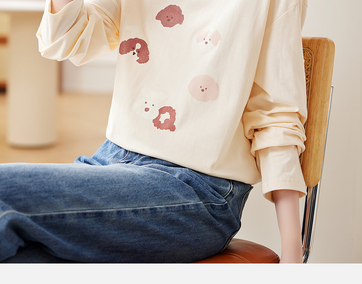 PinCai Long-Sleeve T-Shirt for Women, Classic Loose-Fit Base Layer, Stylish Niche Top for Inner Wear P12KE1855 26