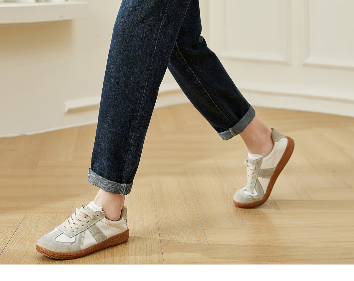 Chushen Women's High-Waisted Jeans, Two-Button Vintage Slim-Fit Straight-Leg Trousers, S143N1005 4