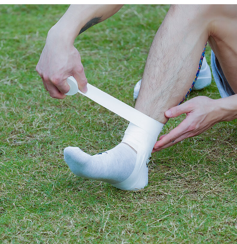 Kangmashi White Tape Sports Adhesive Tape for Basketball Foot Tape, Volleyball Finger And Wrist Bandage, Soccer Ankle Fixation Strap 11